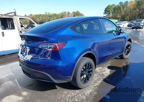 2023 Tesla Model Y Awd/Long Range Dual Motor All-Wheel Drive from USA, damaged, VIN 7SAYGDEEXPF822927
